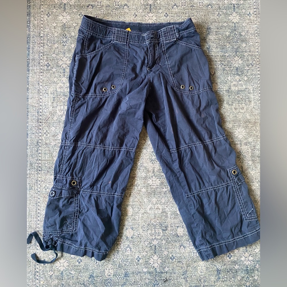 Navy Cargo Capris